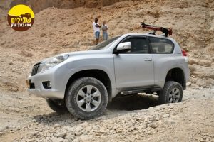 טויוטה פראדו לנדקרוזר