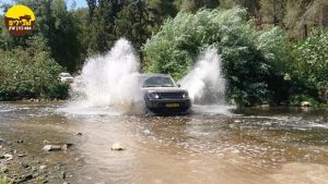 לנדרובר דיסקברי 4, נחל שורק