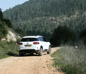 ג'יפונים, SUV, רכבי פנאי, הרי ירושלים סיטרואן C-CROSS