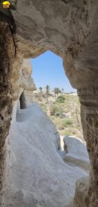 כוך התבודדות בקעת הירדן יריחו