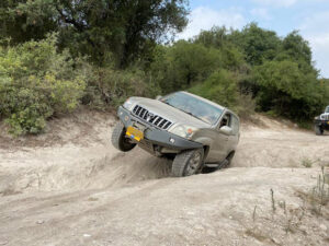 לנדקרוזר מעלה חורשן