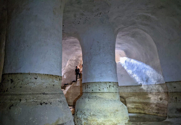 הסודות של מדבר יהודה: מישור אדומים ומצוקי דרגות