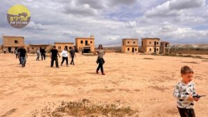 ארץ המנזרים