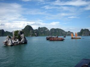 HALONG VIETNAM