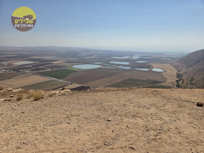 כתף שאול בגלבוע , צילם רפי שמיר כתף שאול בגלבוע , צילם רפי שמיר
